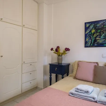 Mirsini's Apartmán